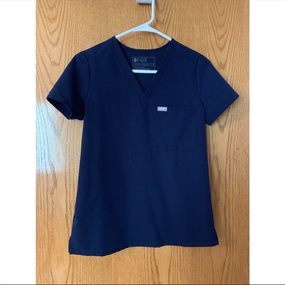 FIGS Navy Blue Catarina One-Pocket Scrub Top